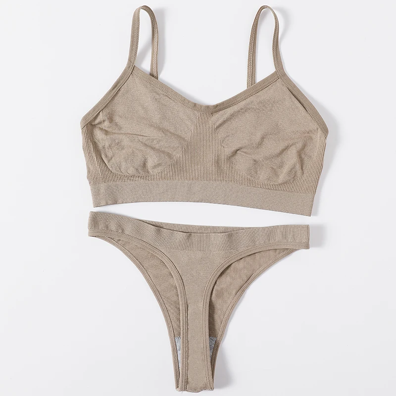 h3025040d77944f6b8094ad9392c8ff1as.webp Comfort Luxe Seamless Bralette Set