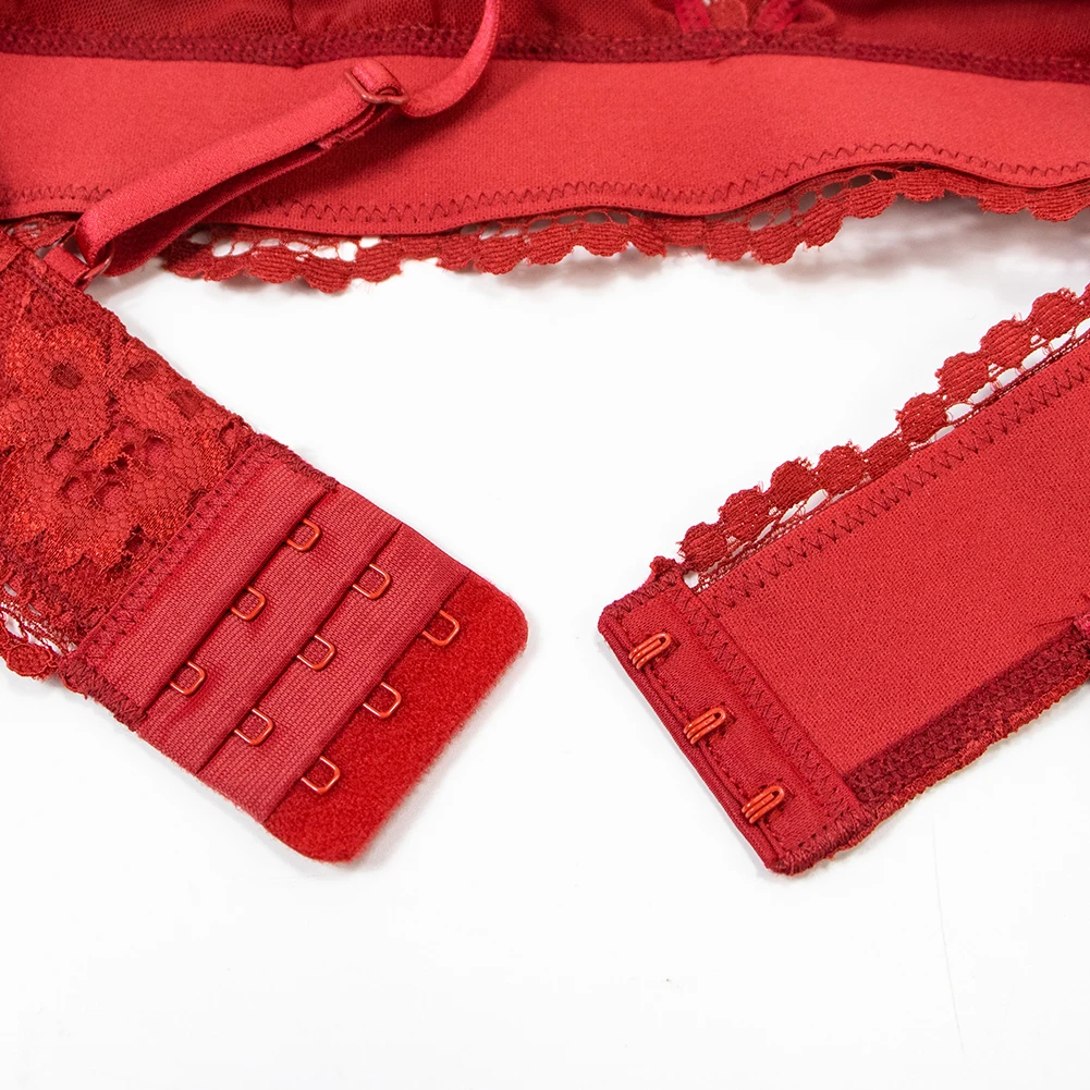s03351ce397f148a78348e4724fa20b25h.webp Crimson Romance Lace Set