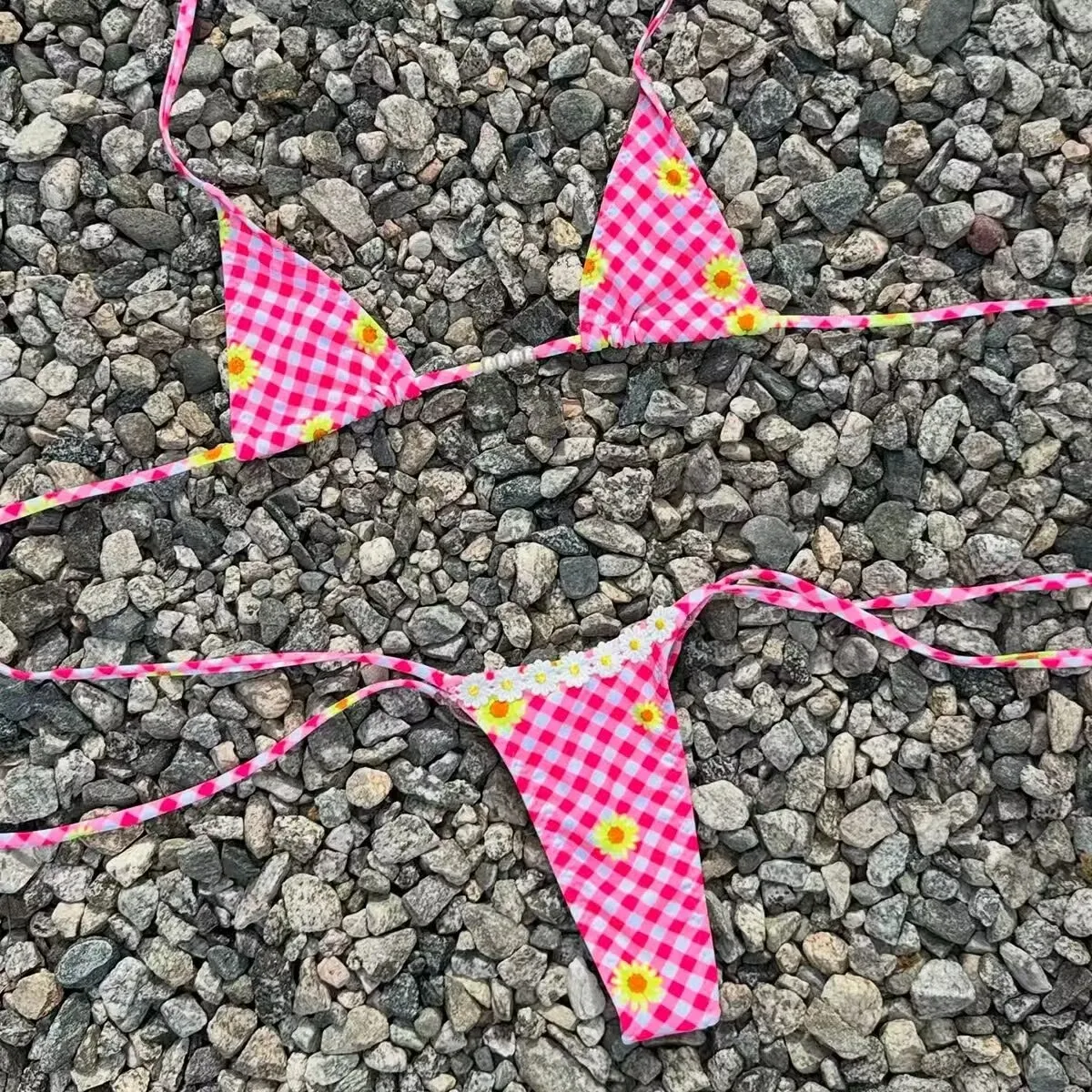 s0ee77574d48f4ebc9eab996d0e84b8e7a.webp Blossom Picnic Bikini Set
