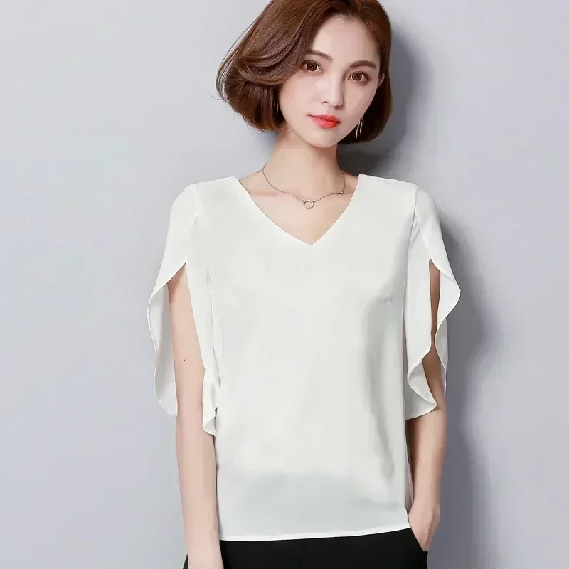 s261f366644fd4ce3bb34386f223fb621m.webp Amelia Cape Sleeve Blouse