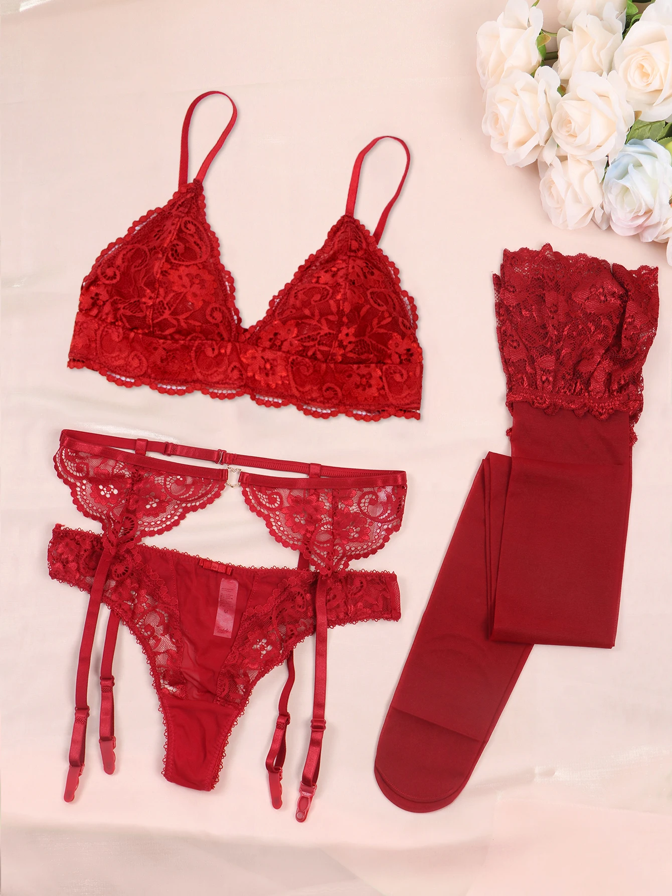 s3592a8627587418aa901b74fd7809fccc.webp Crimson Romance Lace Set