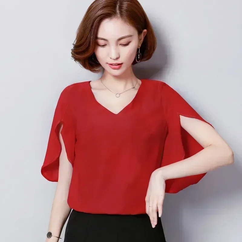 s5e486892a04748e983271edbe250d9efh.webp Amelia Cape Sleeve Blouse