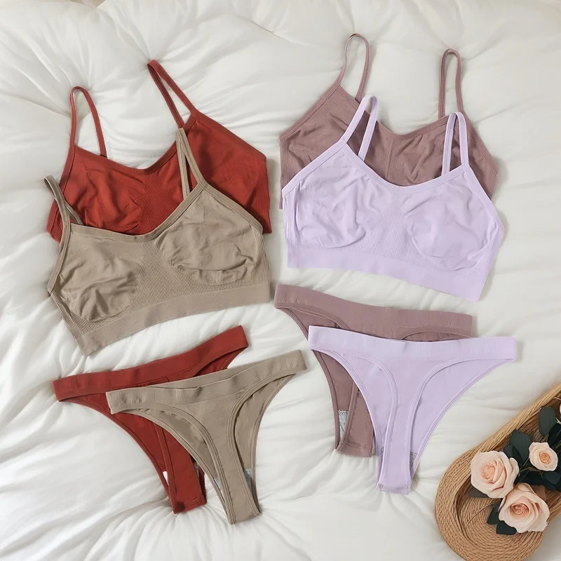 saab086a0110f48d3a5393d664d960899d.webp Comfort Luxe Seamless Bralette Set